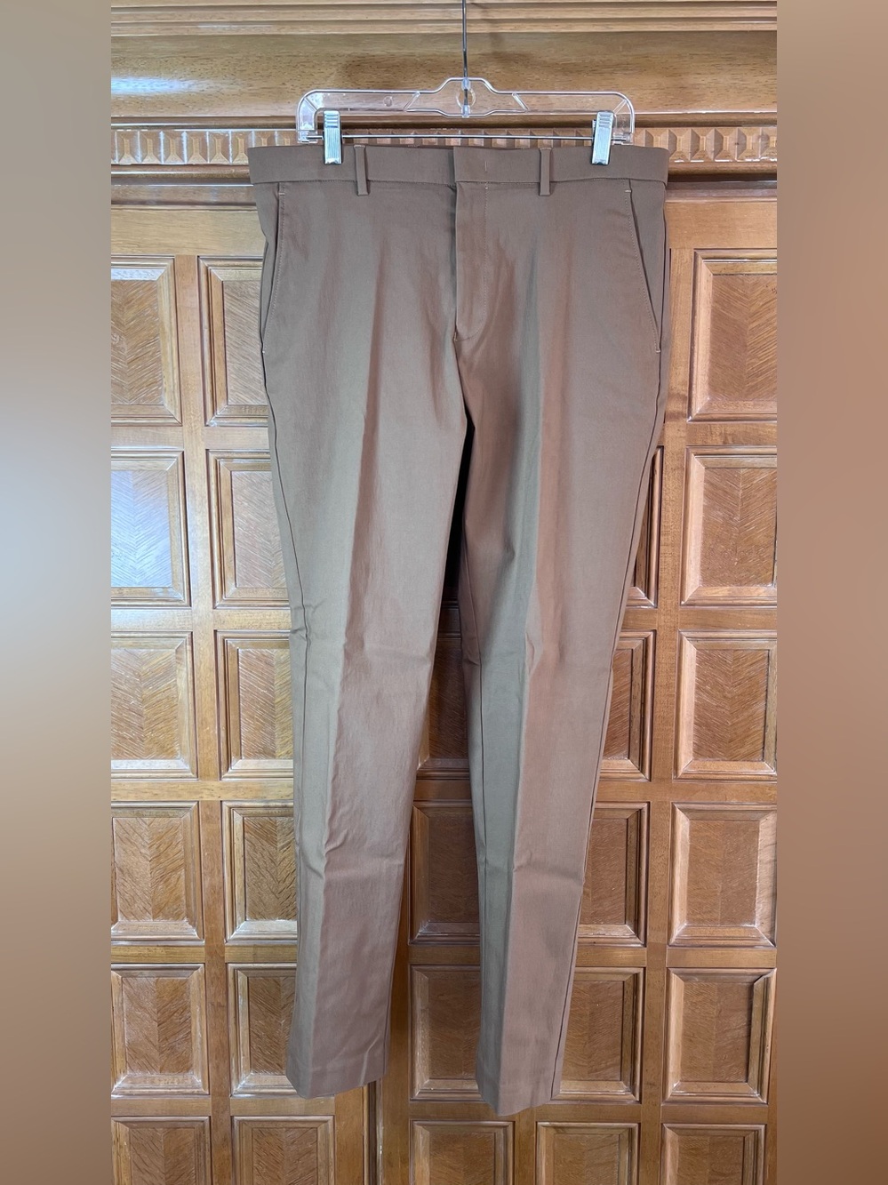 Tommy Hilfiger Men’s Chino Pants 34x31 Tan Khaki Stretch Flat Front Casual